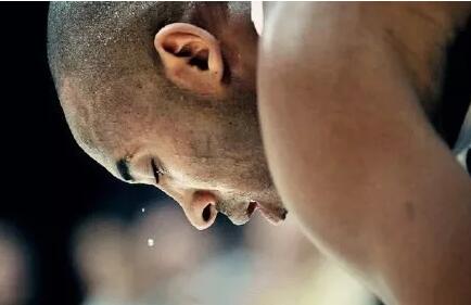 Mamba out,曼巴精神仍在:Just do IT !