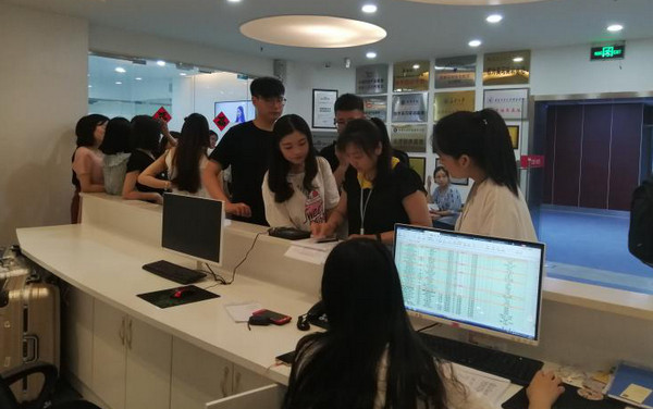 1561364782331328.jpg 配图2 西北工业大学明德学院艺术与设计学院学生到我司实训.jpg