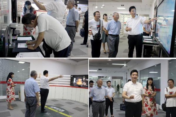 1564454286891847.jpg 配图2 河南省外贸学校领导莅临云和数据参观考察.jpg